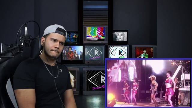 Tina Turner Reaction Proud Mary LIVE Wembley (STUNNER!) | Dereck Reacts