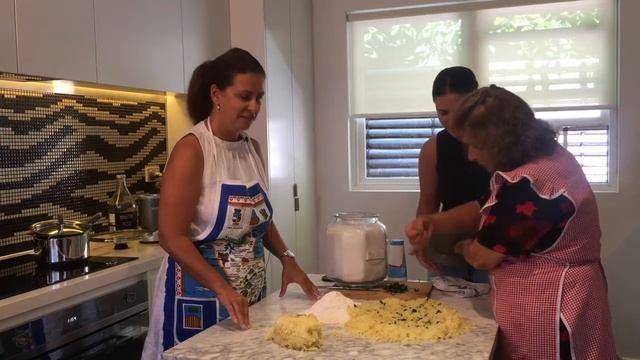 Nonna Caterina's gnocchi Part 1 смотреть онлайн