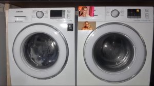 Одна отдыхает, а другая отжимает (для Юлии Паршуты и Анны Асти)