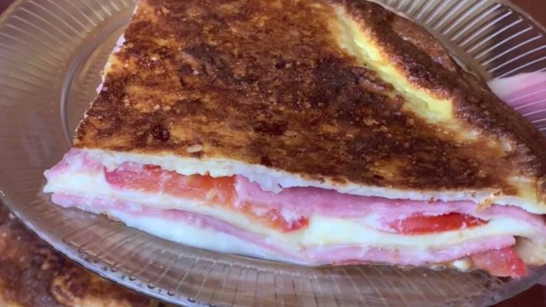 Завтрак для ленивых- все сложила в сковороду и на плиту, ИЗ ЛАВАША. Быстрая запеканка за 20 минут смотреть онлайн