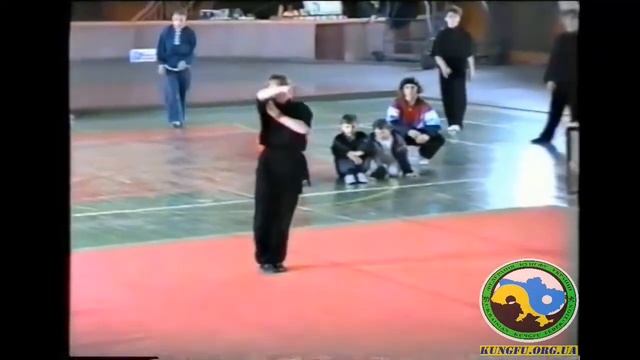 1996 04 19 21 Чемпіонат України з ушу гунфу, м Київ смотреть онлайн