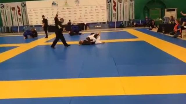 Emelie bjj moscow open 2017 absolut Faixa azul IBJJF смотреть онлайн