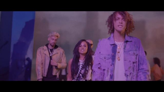 Cheat Codes - No Promises ft. Demi Lovato(Official Video) смотреть онлайн