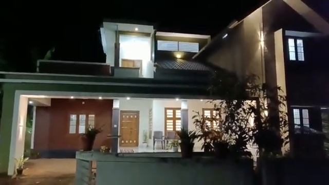 New house night view. смотреть онлайн