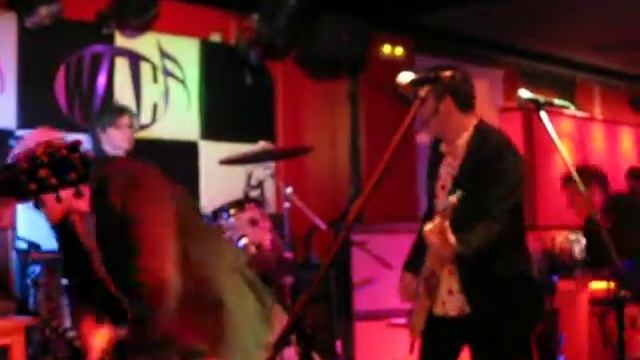 Doctor Divago Wah Wah 23 02 2013 Aniv Vinilo Valencia 013 смотреть онлайн