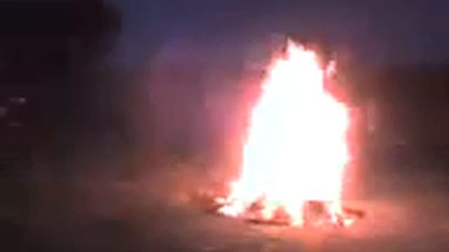 Упали в костер смотреть онлайн