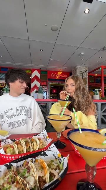 I Went To The CHEAPEST Restaurant In My City 🥰