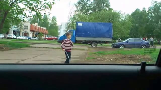 Мальчик танцует под кавказ смотреть онлайн