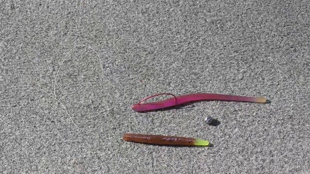 Two Awesome/Cheap Worm Rigs! смотреть онлайн
