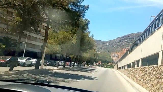 Поездка на пляж города Cullera! смотреть онлайн