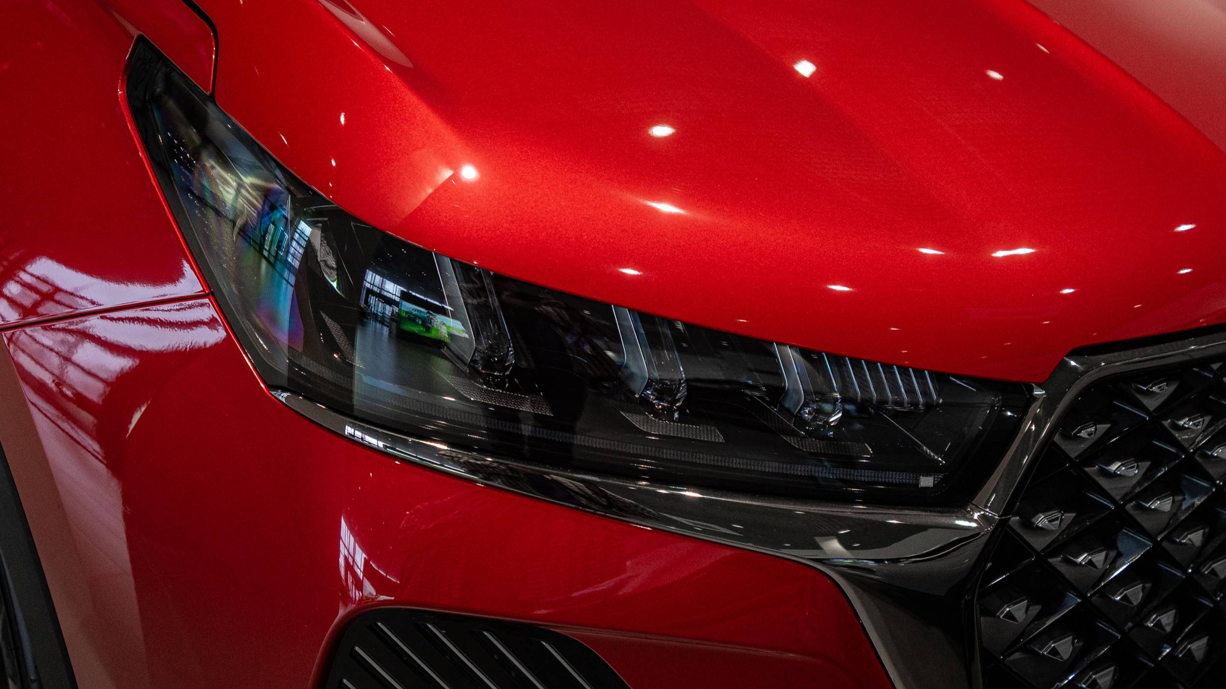 CHERY TIGGO 7 PRO MAX (Ultra) 4WD Огненно-красный смотреть онлайн