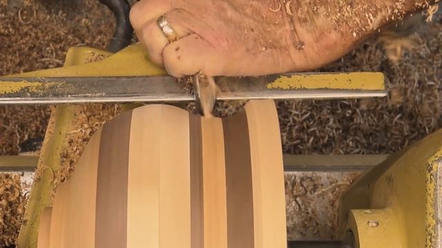 Woodturning Hickory and Black Walnut 8 Layer Salad Bowl смотреть онлайн