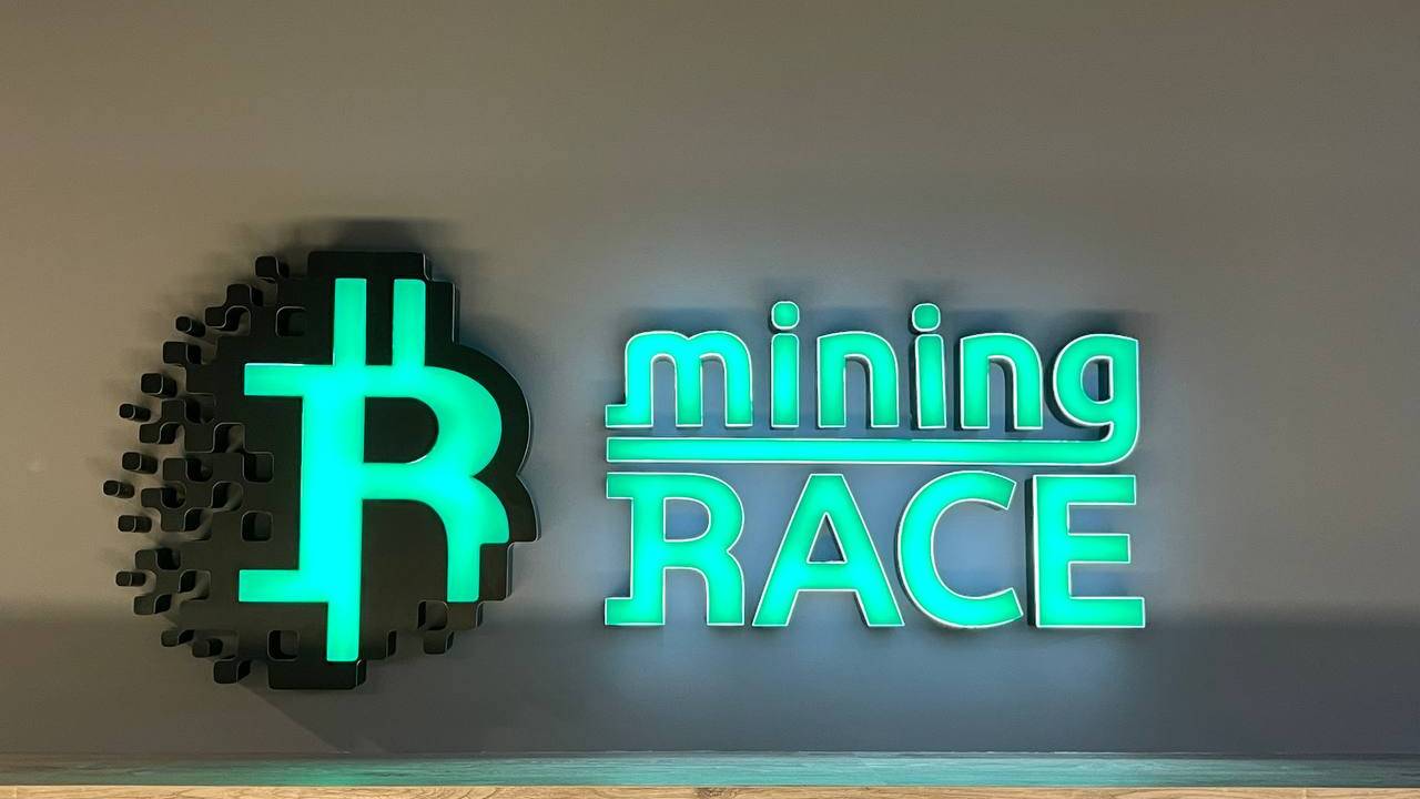 Наша встреча с одним из учридителей и основателем Mining Grid