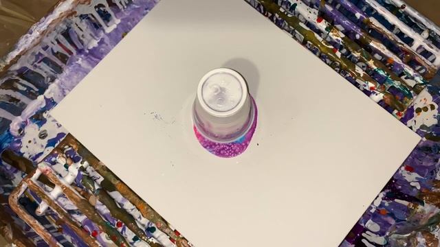 Cool flip cup with silicone fluid acrylic pour painting смотреть онлайн