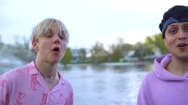 Ваня Дмитриенко, Хабиб - Открытка (Mood-video)