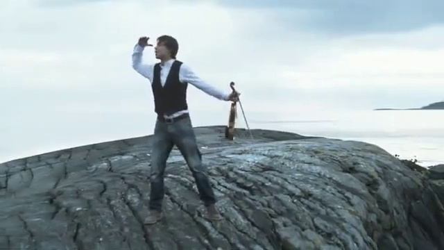Alexander Rybak Roll With The Wind Official Music Video смотреть онлайн