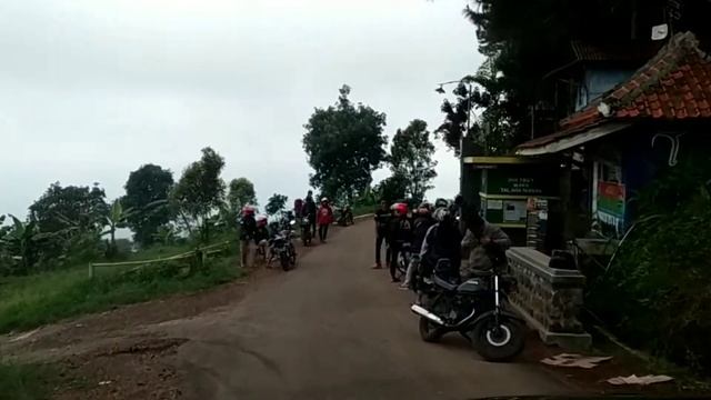 Trip to Talaga Surian смотреть онлайн