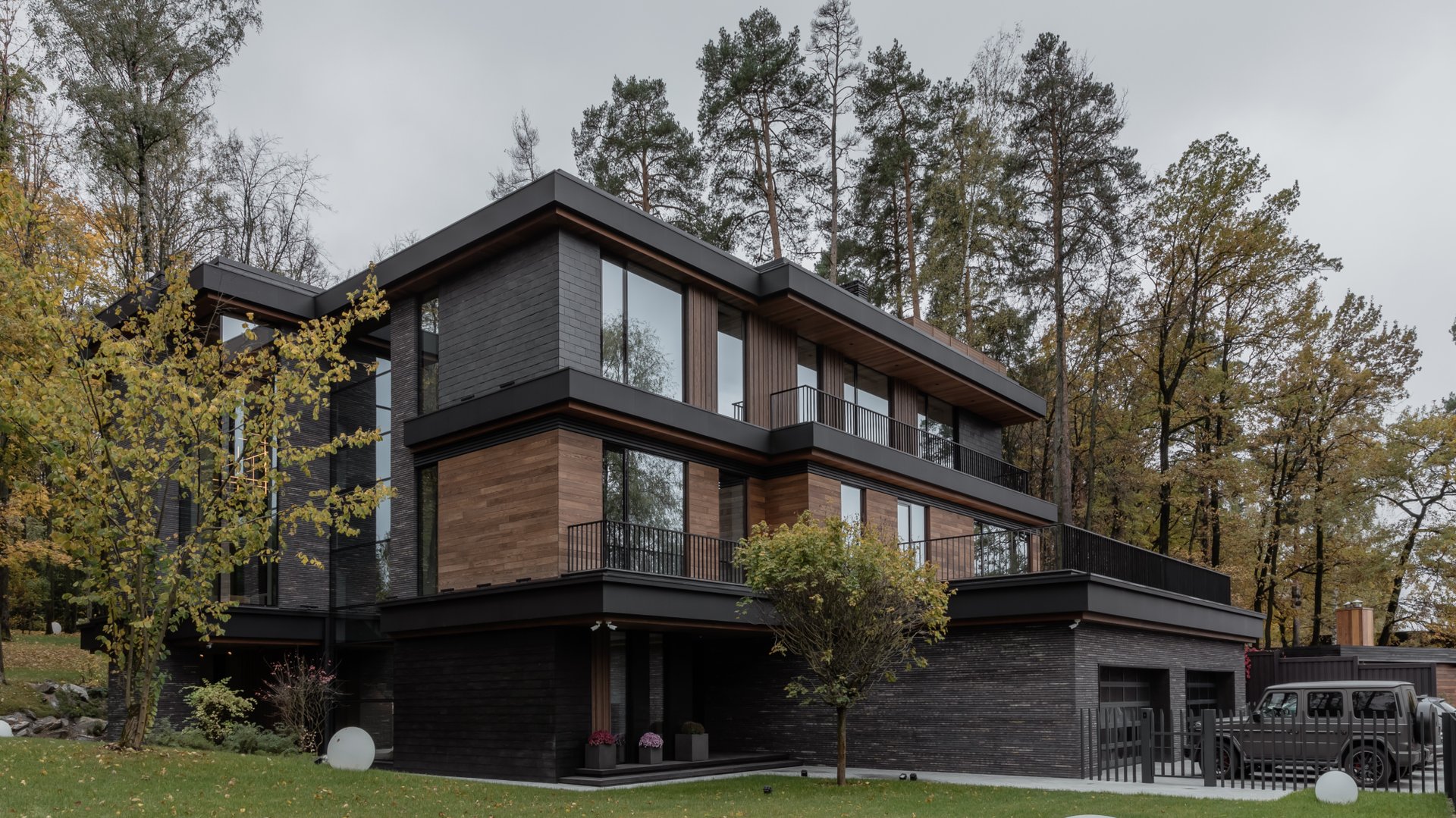 Ход строительных работ загородной резиденции Houston, КП «Жуковка»