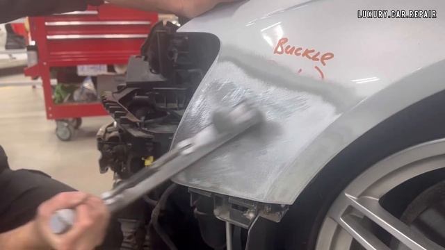 METAL FINISHING TUTORIAL- Audi repair смотреть онлайн