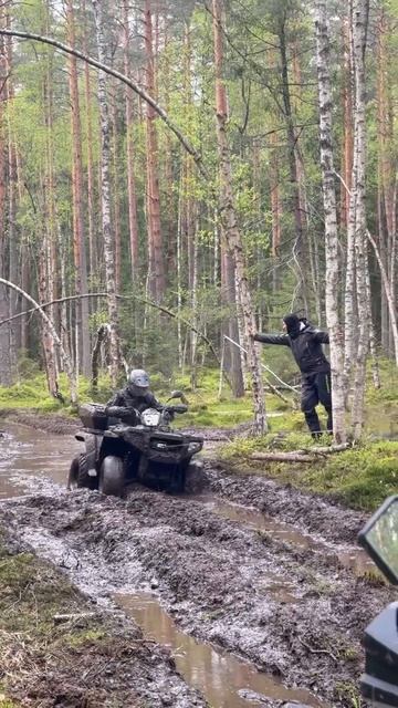 Ямаха гризли достала из ямы полариса #yamaha#guepard #aodes #покатушки #rock #newmusic #music смотреть онлайн