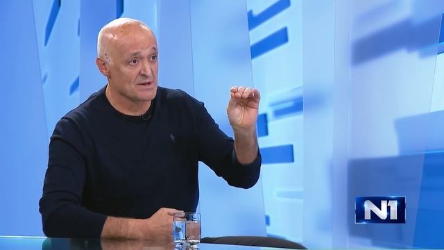 Tabak: "Trump u svojim reakcijama svako malo iznenadi" смотреть онлайн