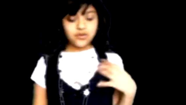 SELENA GOMEZ- NATURALLY