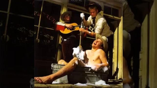 blink-182 - What's My Age Again - Enema Of The State Demo смотреть онлайн