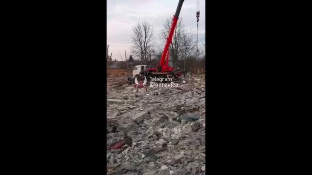 2 Jan : Les Ukrainiens DÉMOLISSENT UNE ÉNORME BASE RUSSE | La guerre en Ukraine expliquée смотреть онлайн