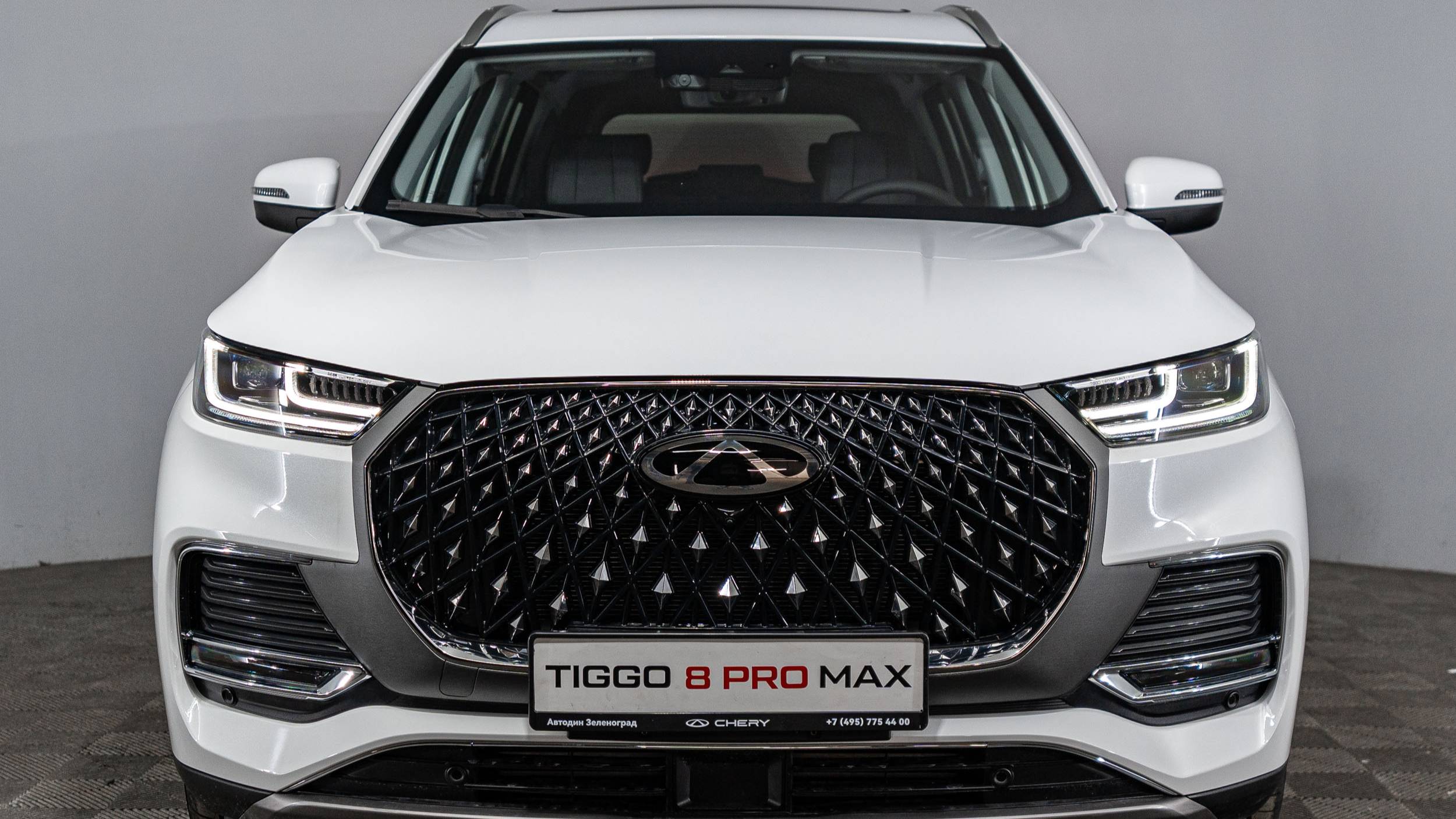 CHERY TIGGO 8 PRO MAX 4WD (Dreamline) Искрящийся белый смотреть онлайн