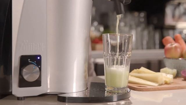 Zumex Multifruit Commercial Juicer смотреть онлайн