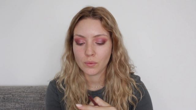 Makeup Tomnatic in Nuante de Roz, Perfect pentru Ochii Verzi | ILINCA ANTONESCU смотреть онлайн