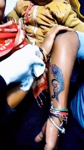 couple👫❤love tatoo #lovestatus #attitude #shorts #tattoo смотреть онлайн