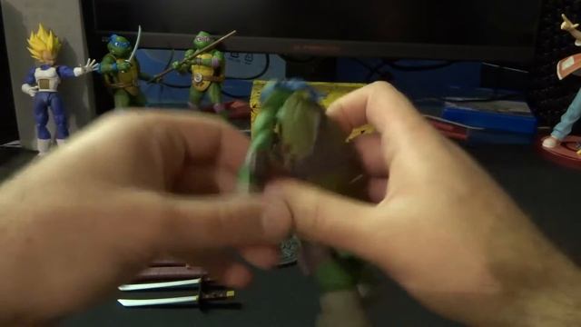 Teenage Mutant Ninja Turtles - Leonardo Revoltech (Overview) смотреть онлайн