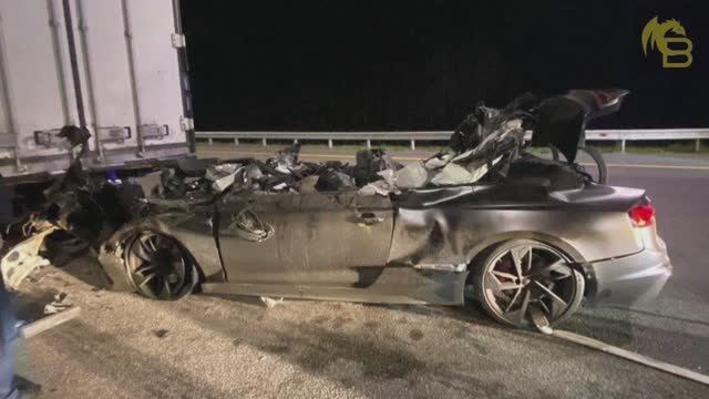 АУДИ влетела в фуру. Ужасное дтп на трассе м12.