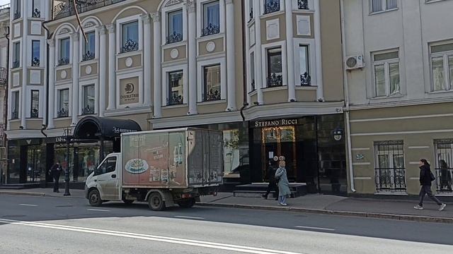 Казань, прогулка по улице Гаяза Ицхаки до Баумана