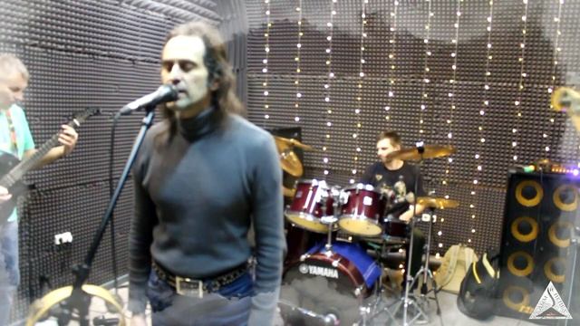 Группа "ДЫМ и ПЕПЕЛ" - Money + Another Brick In The Wall (Pink Floyd cover) смотреть онлайн