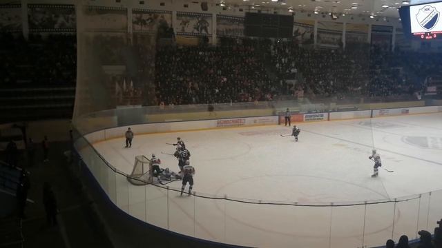 Кристалл Саратов VS Красноярские рыси смотреть онлайн