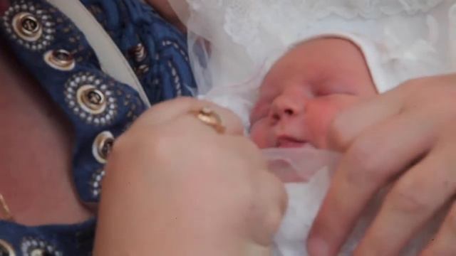 Выписка из роддома,Полина смотреть онлайн