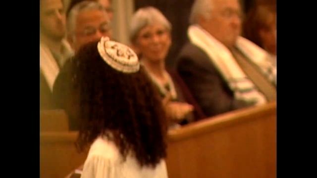 Cantor Judy Merrick - Oseh Shalom смотреть онлайн