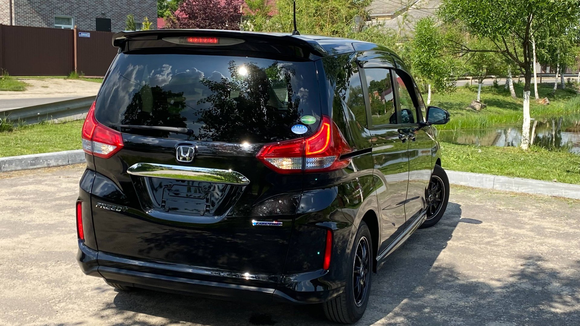 Купили Honda Freed plus hybrid 2019 года в топовой комплектации EX HV. Лучший минивэн в своём классе смотреть онлайн