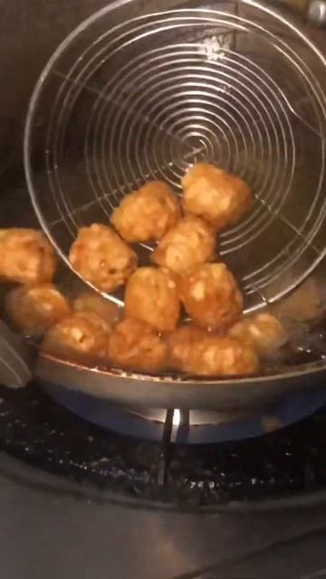 FROZEN CHILLI GARLIC POTATO BITES | DID YOU EAT THIS😮 | #shorts #RJ14 BLOG смотреть онлайн