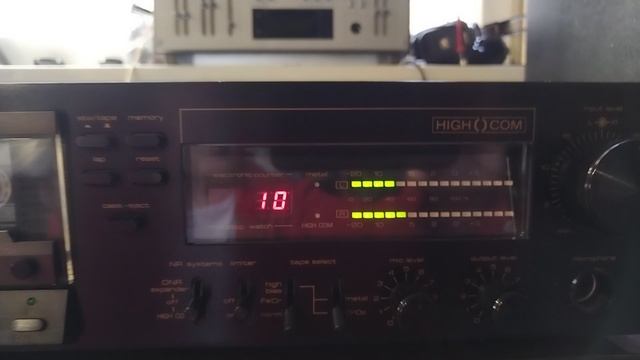 Saba CD 362 тяжеленькая фрау, с достойным басом смотреть онлайн