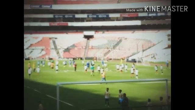 Juventus categoría infantil en el azteca смотреть онлайн