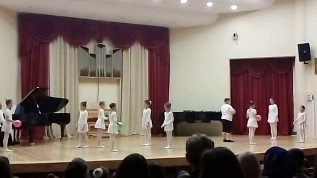 концерт ритмики 2-ой класс