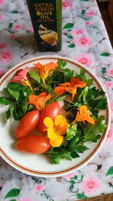 настурция цветы съедобны 🌺🌺🌺
