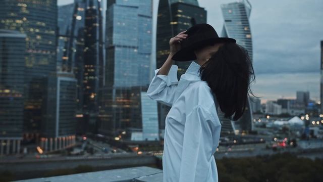 Moscow rooftop смотреть онлайн