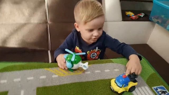 В ГОСТЯХ У ЛЬВА. ЗНАКОМСТВО смотреть онлайн