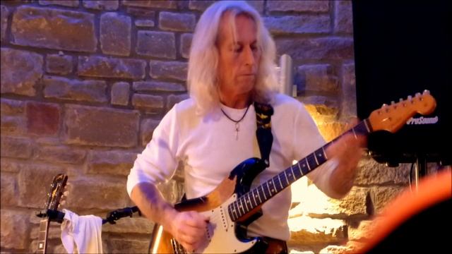 Kit Morgan, Guitar Solo... I Heard it Through the Grapevine смотреть онлайн