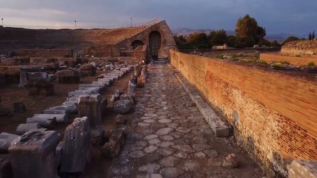 📌 Comprensorio archeologico e Antiquarium di Minturnae (Minturnae, LT) | ITALIA SVELATA смотреть онлайн