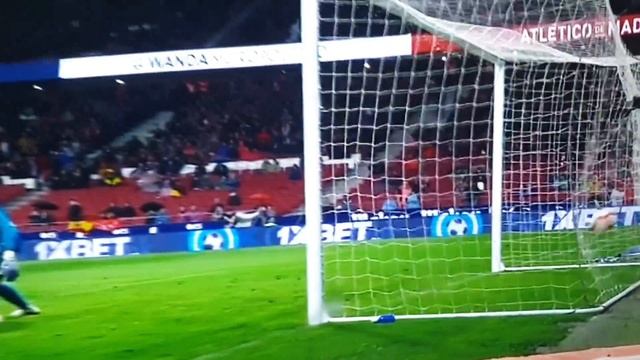 Goolazo de Correa Atlético 3 Valencia 2.. смотреть онлайн